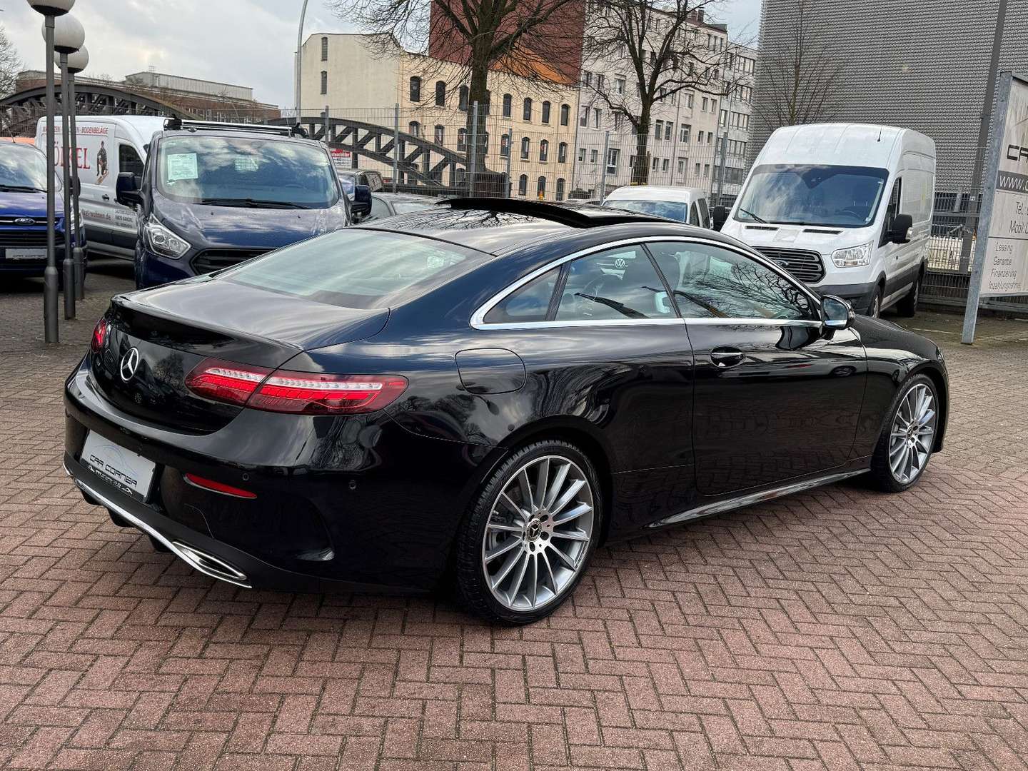 Mercedes Classe E Coupé 300 AMG Line - 2021 - Joinsteer - #4