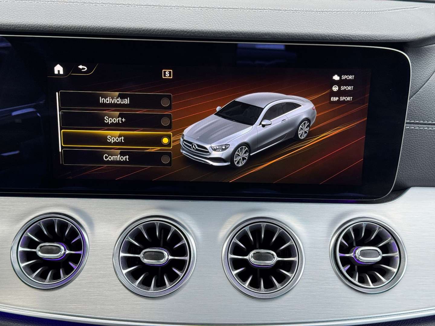 Mercedes Classe E Coupé 300 AMG Line - 2021 - Joinsteer - #32