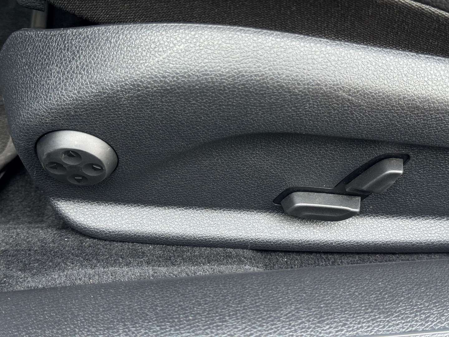 Mercedes Classe E Coupé 300 AMG Line - 2021 - Joinsteer - #46