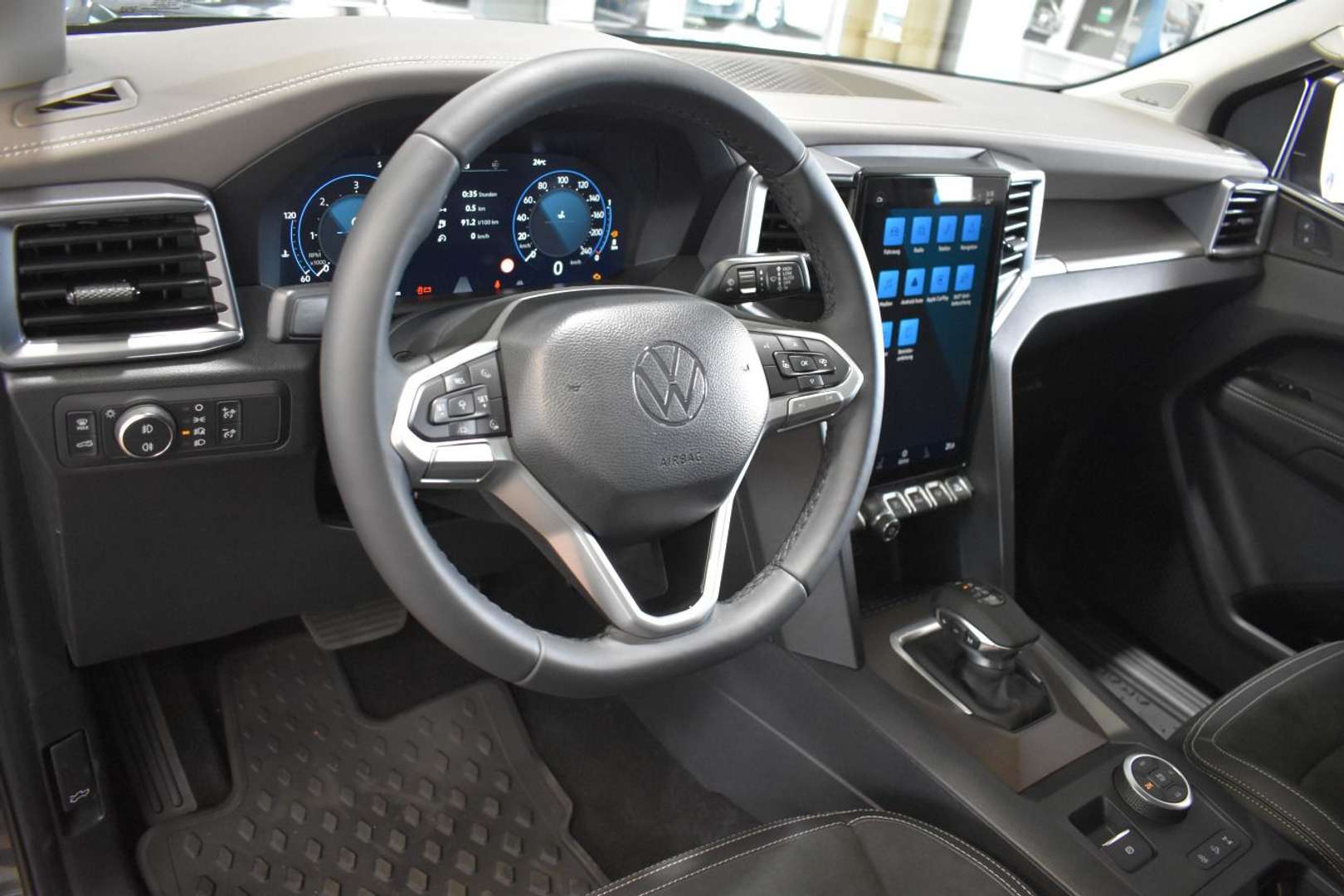 Volkswagen Amarok Style 4Motion - 2025 - Joinsteer - #13