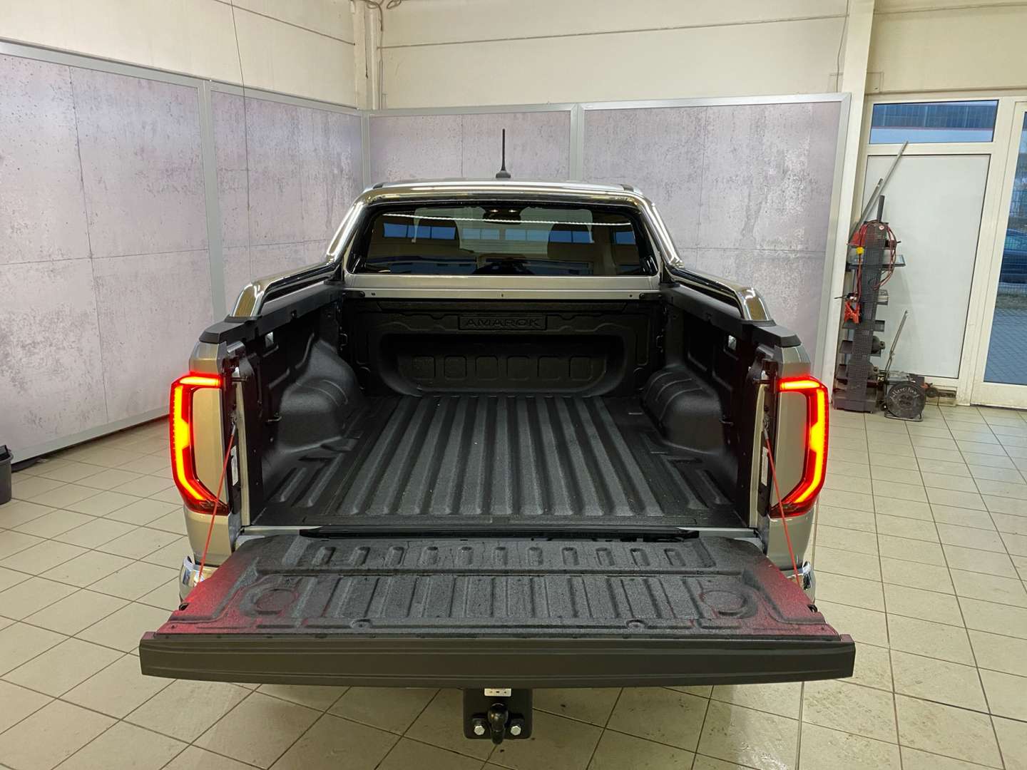 Volkswagen Amarok Doppelkabine TDI 4Motion Style - 2025 - Joinsteer - #13