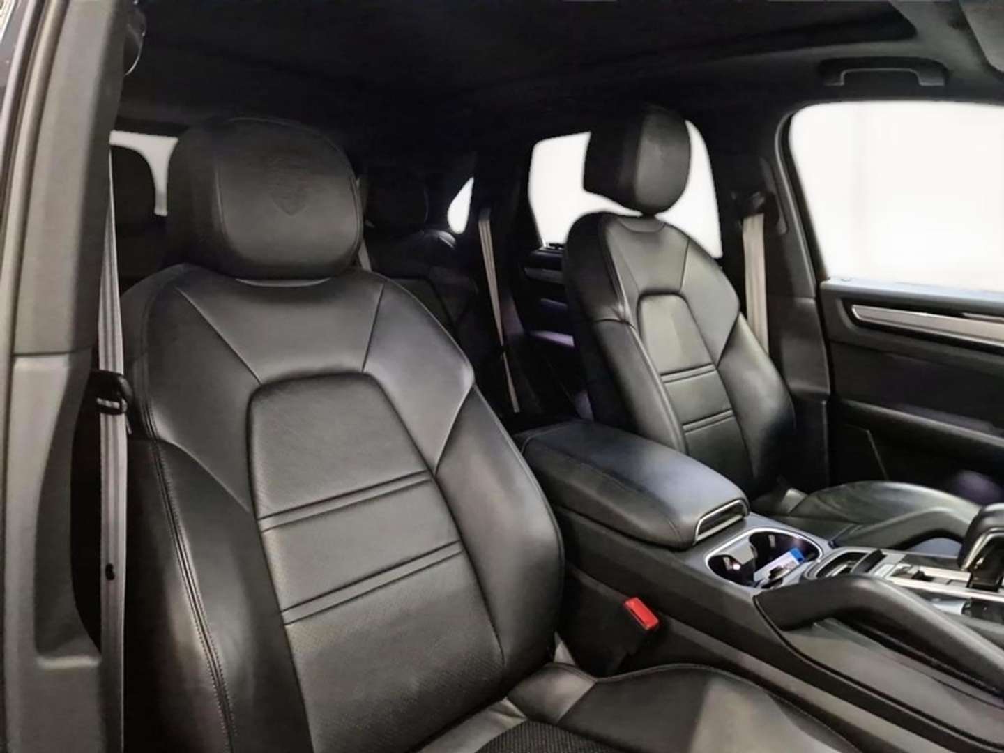 Porsche Cayenne III Turbo Platinum Edition - 2022 - Joinsteer - #10