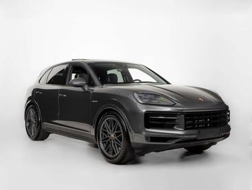 Porsche Cayenne III E-Hybrid — photo 6