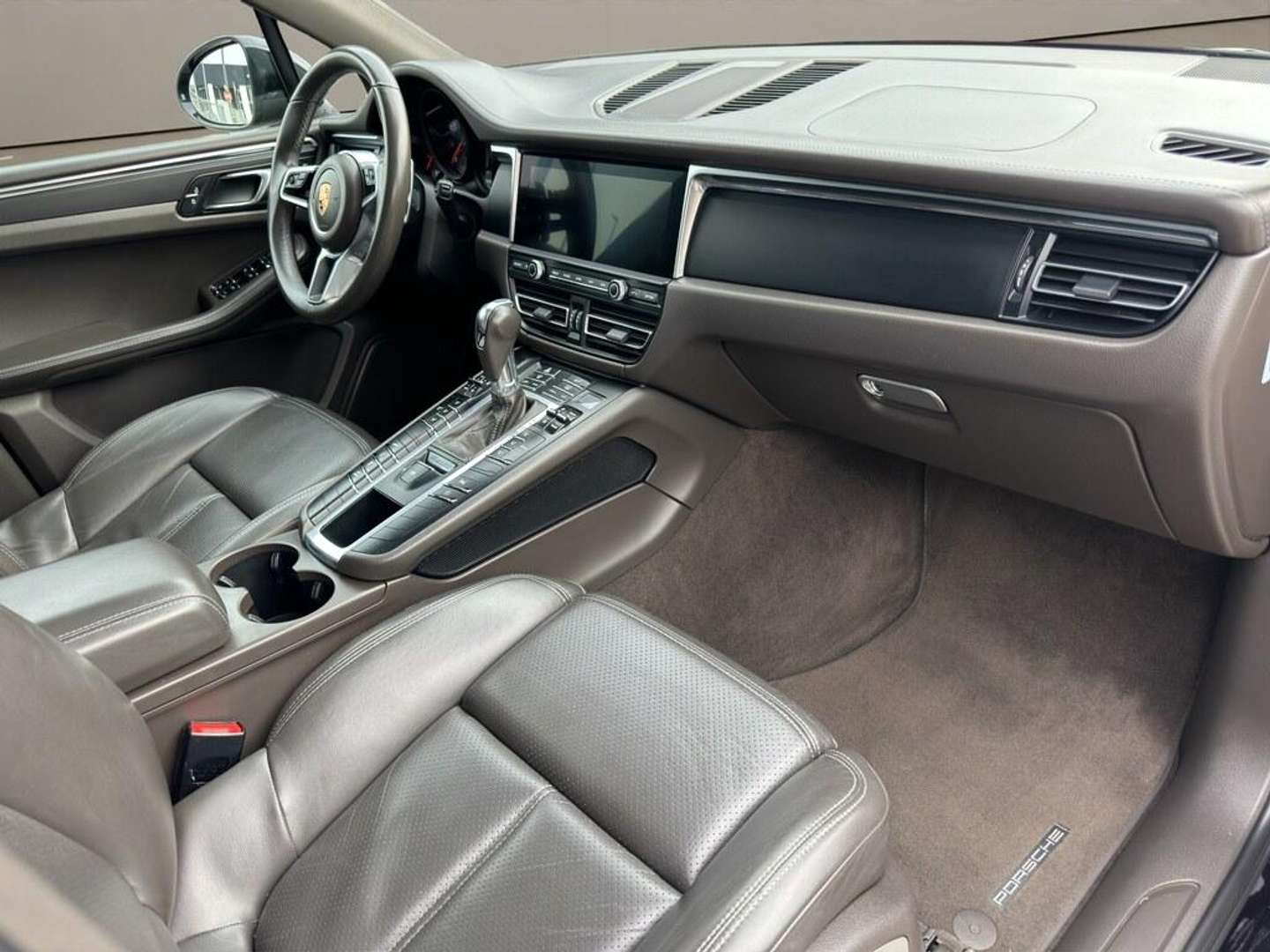 Porsche Macan II Base - 2021 - Joinsteer - #18
