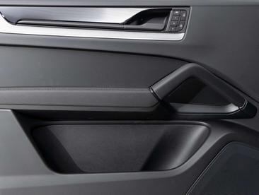 Porsche Cayenne III E-Hybrid — photo 17