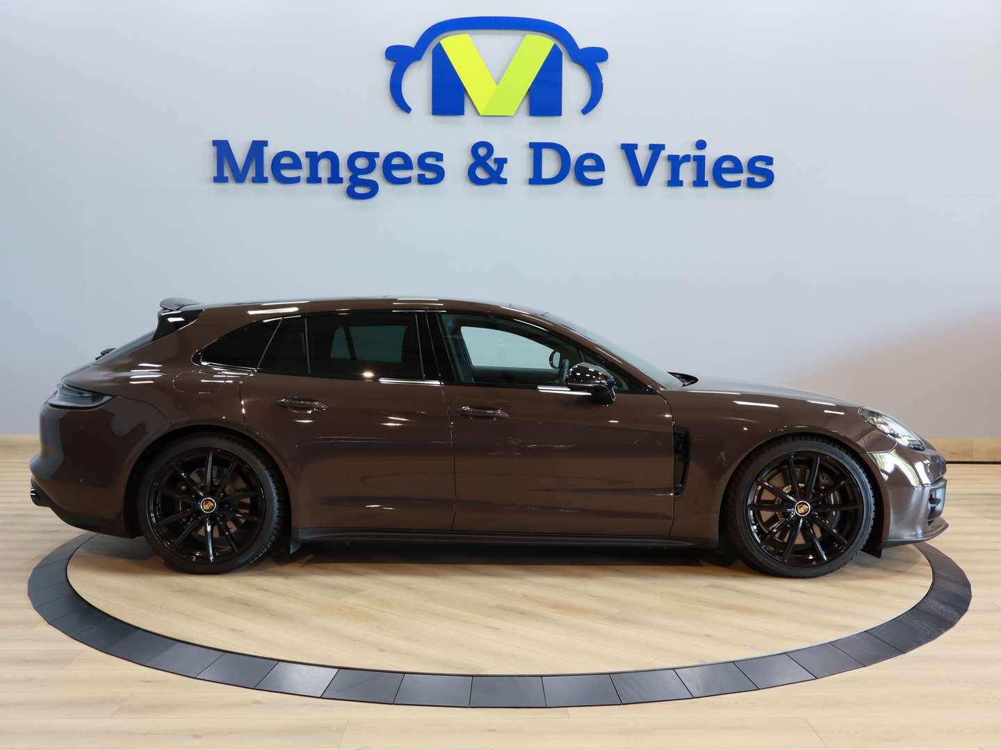 Porsche Panamera II Platinum Edition E-Hybrid - 2023 - Joinsteer - #1