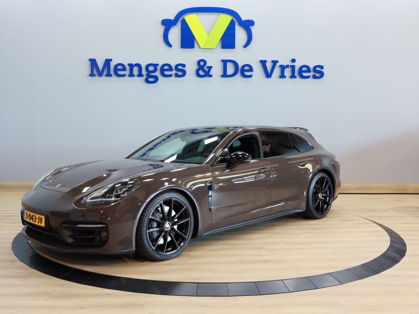 Porsche Panamera II Platinum Edition E-Hybrid - 2023 - Joinsteer - #6