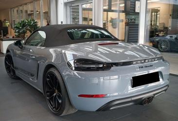 Porsche 718 Boxster Base Style Edition — photo 7