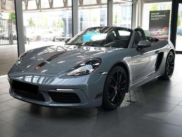 Porsche 718 Boxster Base Style Edition — photo 8