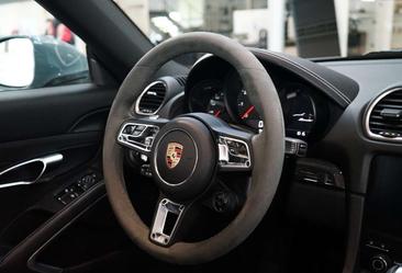 Porsche 718 Boxster Base Style Edition — photo 18