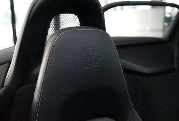 Porsche 718 Boxster Base Style Edition — photo 22