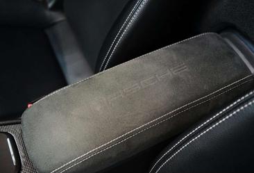 Porsche 718 Boxster Base Style Edition — photo 27
