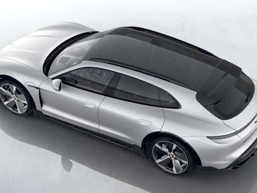 Porsche Taycan Turbo S — photo 4