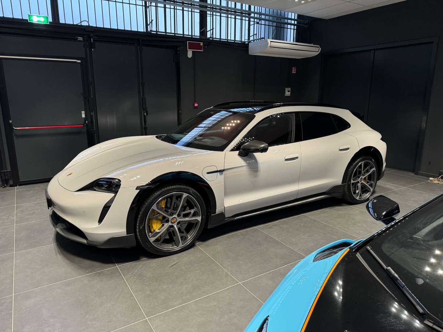 Porsche Taycan Turbo S - 2021 - Joinsteer - #1