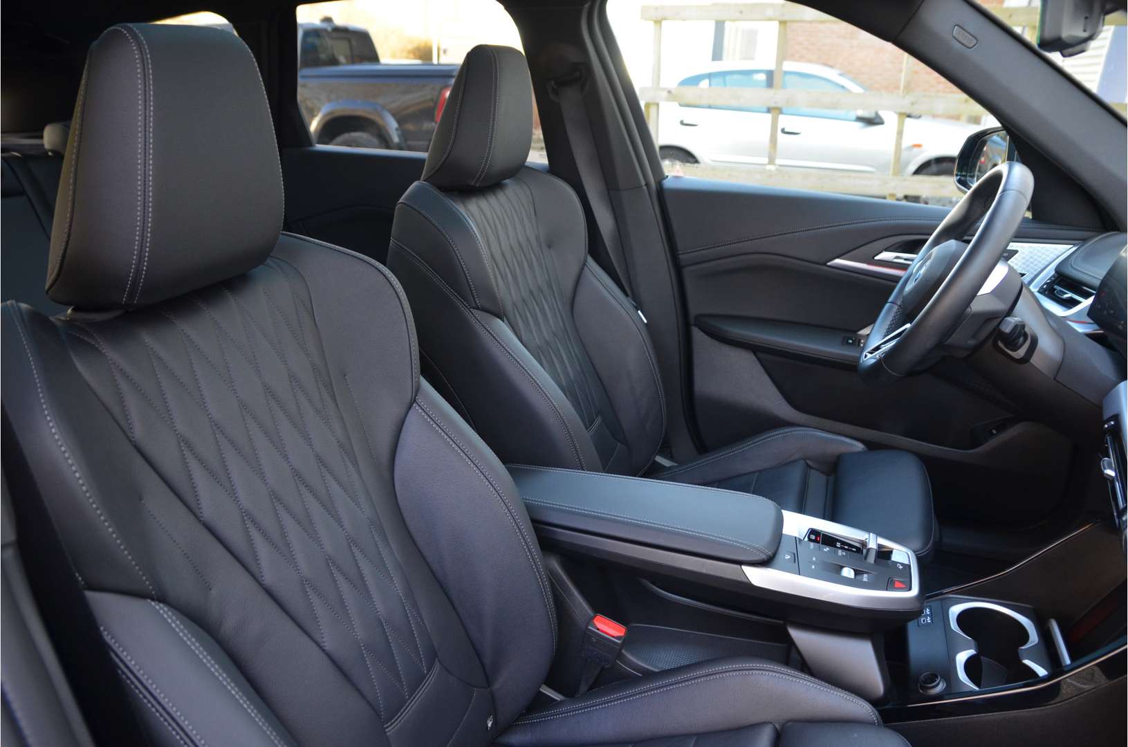 BMW IX1 XDrive30 - 2024 - Joinsteer - #2