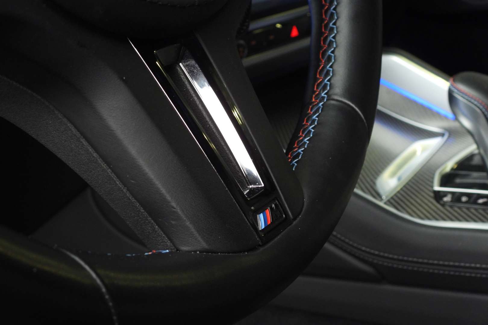 BMW XM High Executive PHEV - 2023 - Joinsteer - #14