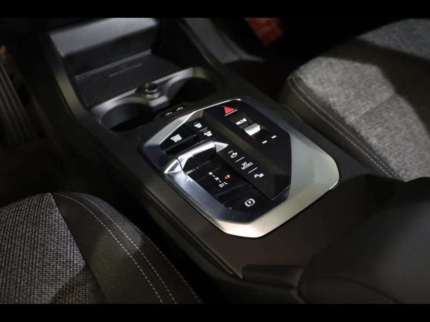 BMW Série 1 Hatch M Sport 120 - 2024 - Joinsteer - #12