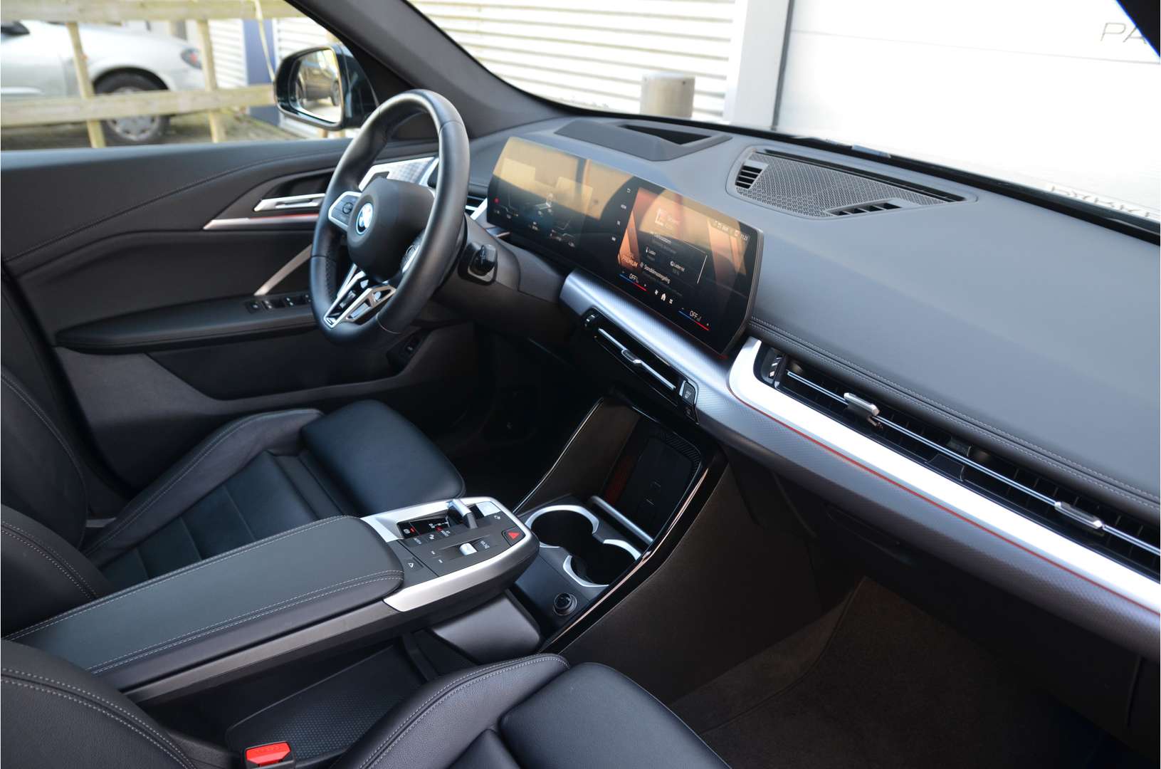 BMW IX1 XDrive30 - 2024 - Joinsteer - #11