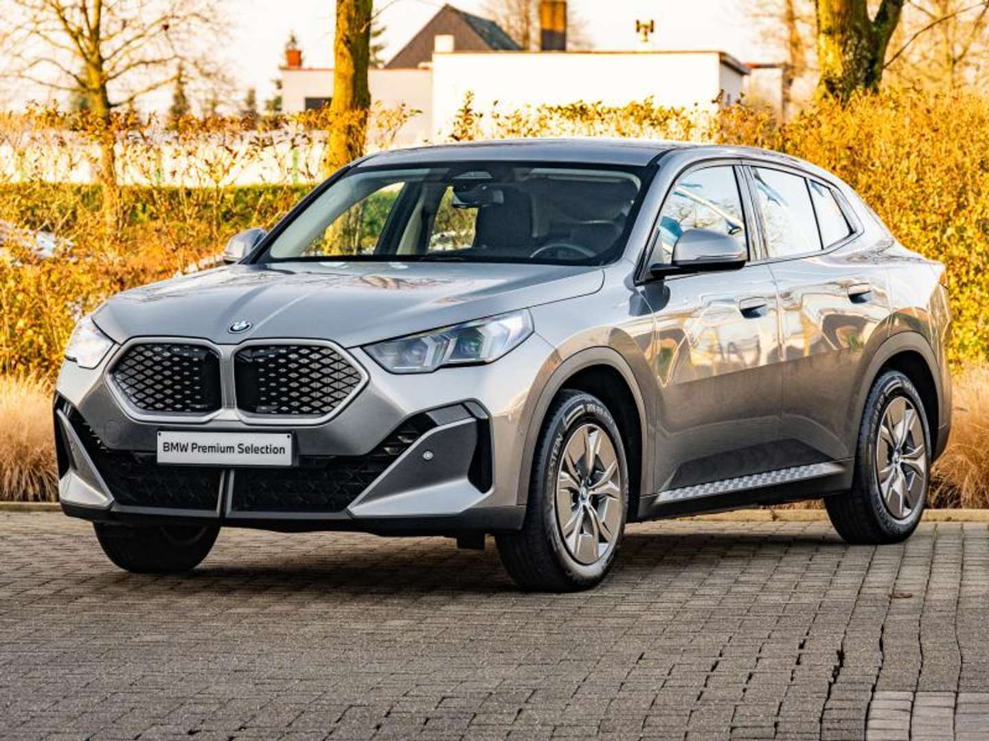 BMW IX2 EDrive20 - 2025 - Joinsteer - #1