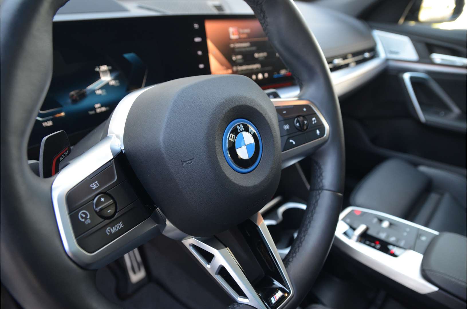 BMW IX1 XDrive30 - 2024 - Joinsteer - #15