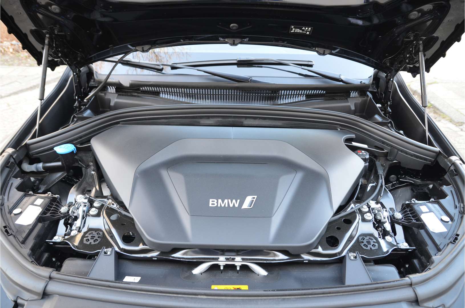 BMW IX1 XDrive30 - 2024 - Joinsteer - #41