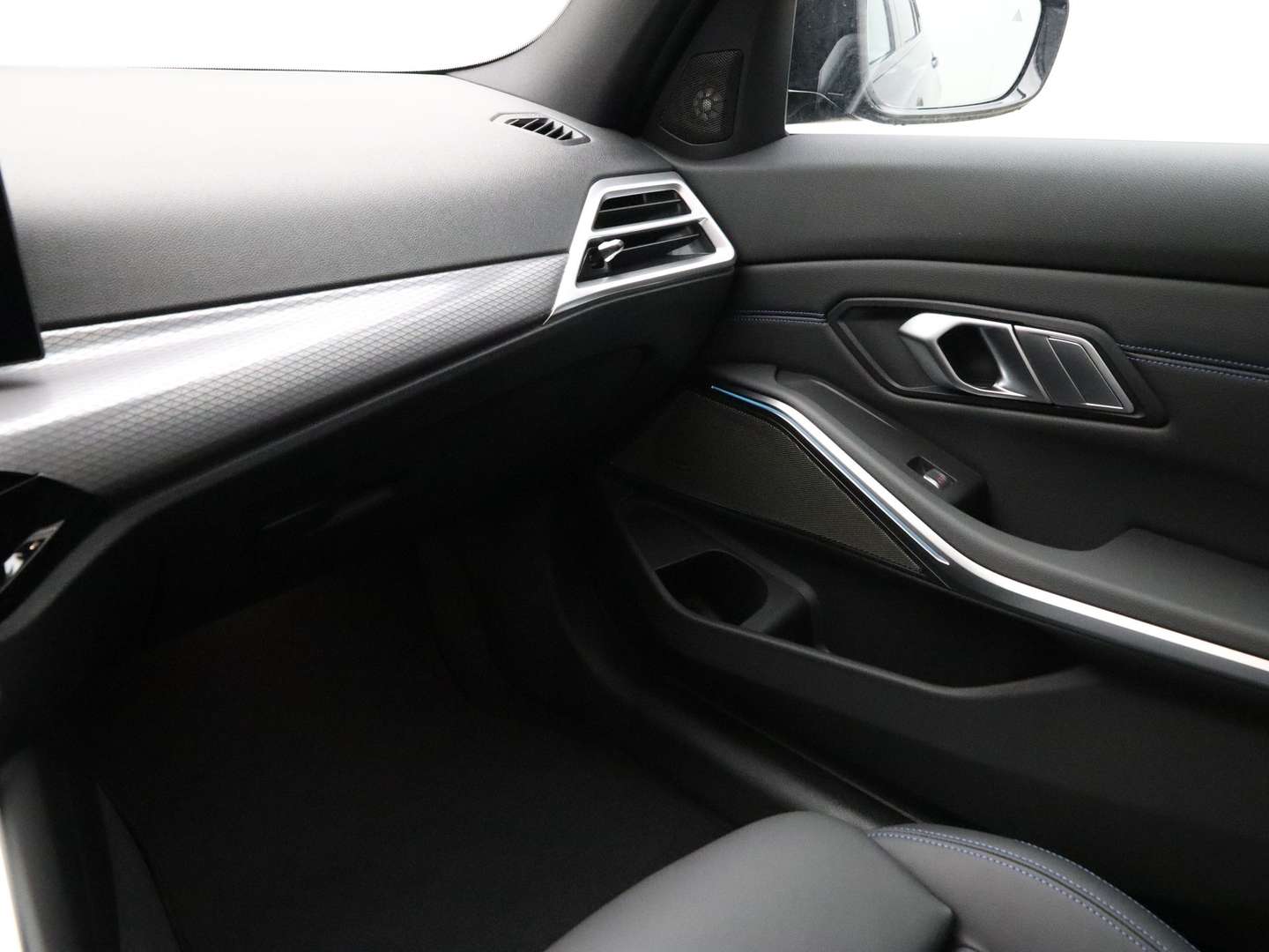 BMW Série 3 Touring M Sport 330e - 2026 - Joinsteer - #15