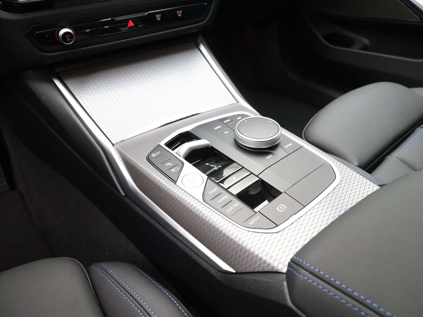 BMW Série 3 Touring M Sport 330e - 2026 - Joinsteer - #18