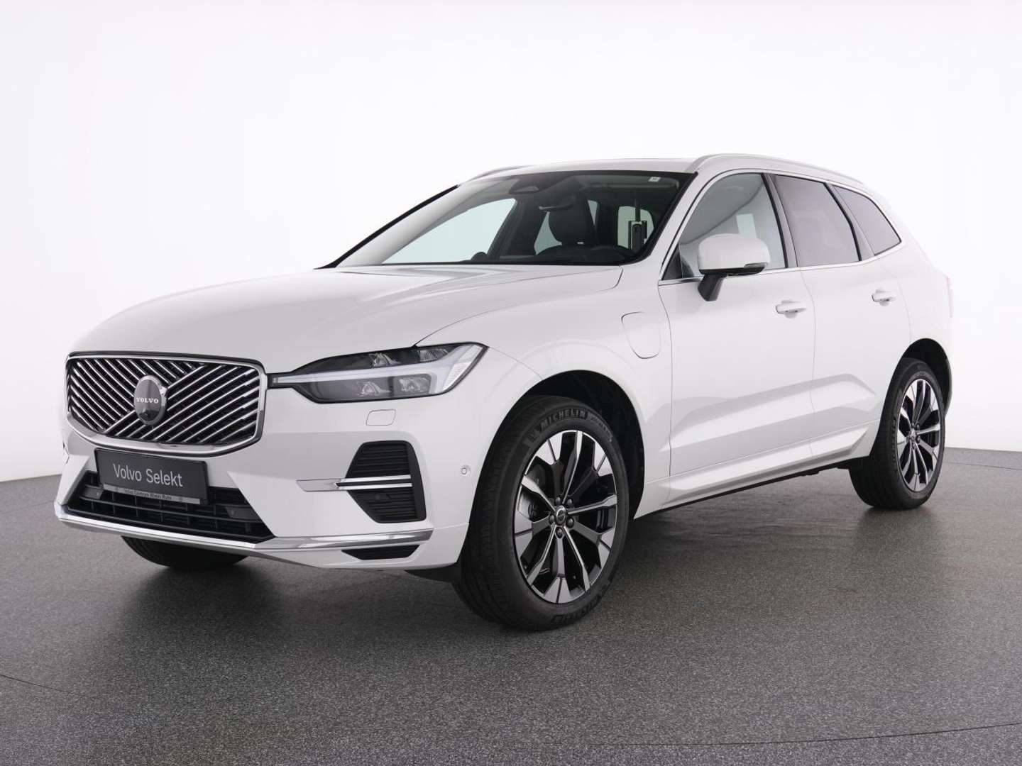 Volvo XC60 T8 Recharge - 2025 - Joinsteer - #1