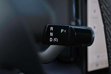 Volvo EX30 Twin Motor — photo 12