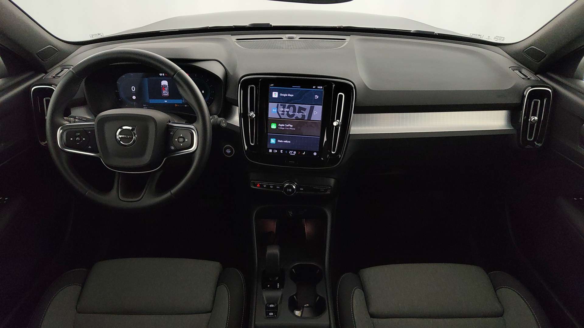 Volvo XC40 B3 Core - 2025 - Joinsteer - #9