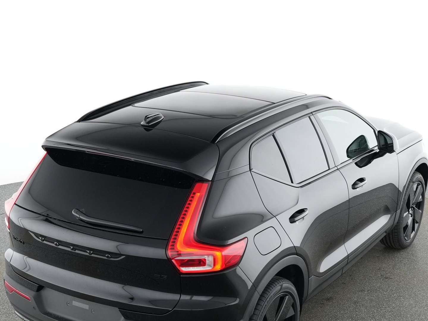 Volvo XC40 B3 Black Edition - 2025 - Joinsteer - #6