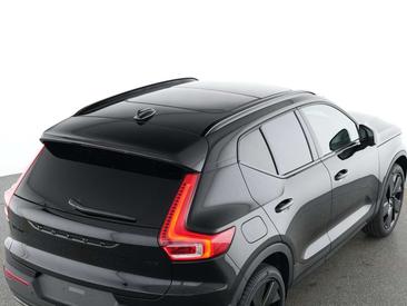 Volvo XC40 B3 Black Edition — photo 6