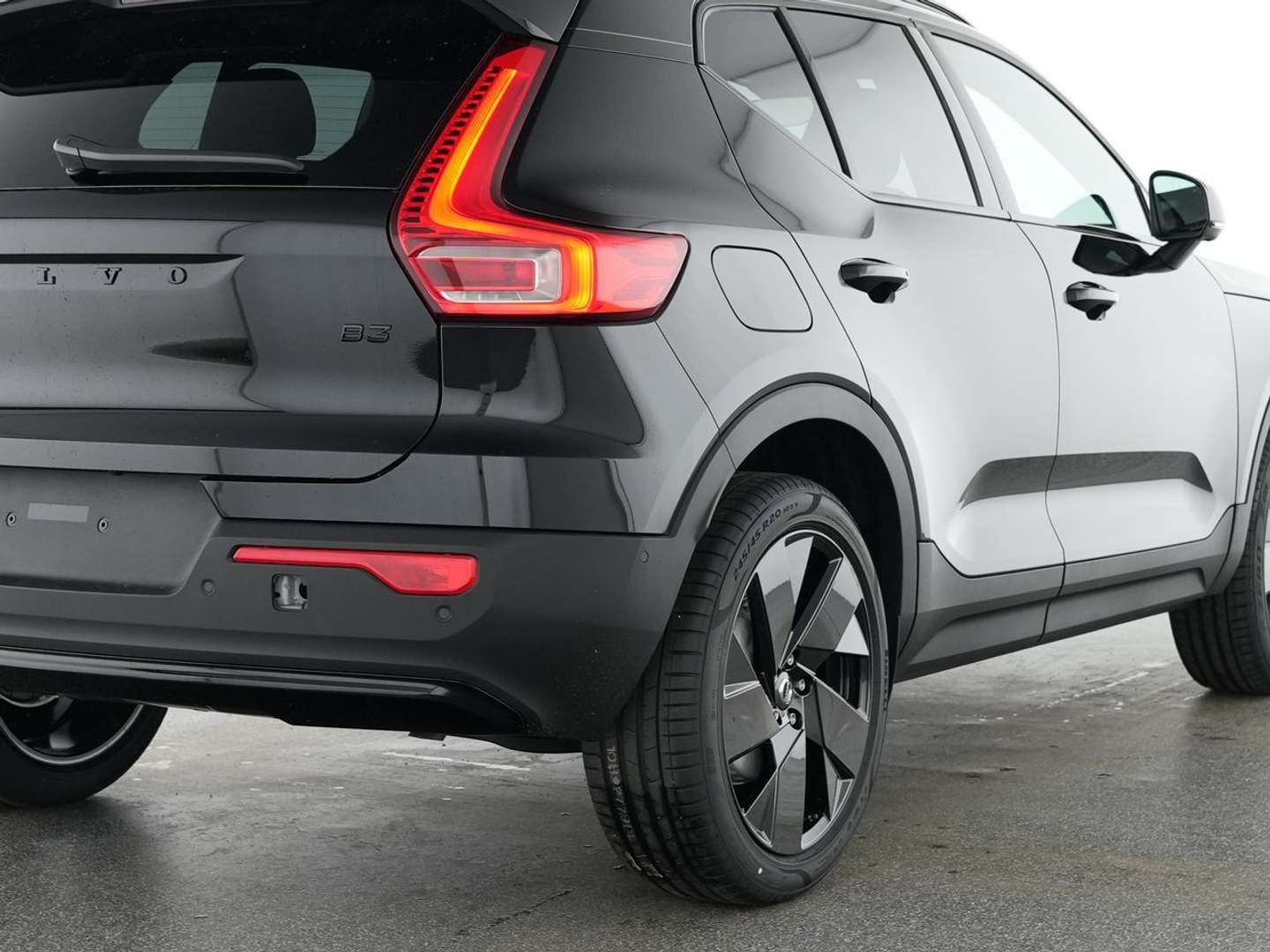 Volvo XC40 B3 Black Edition - 2025 - Joinsteer - #8