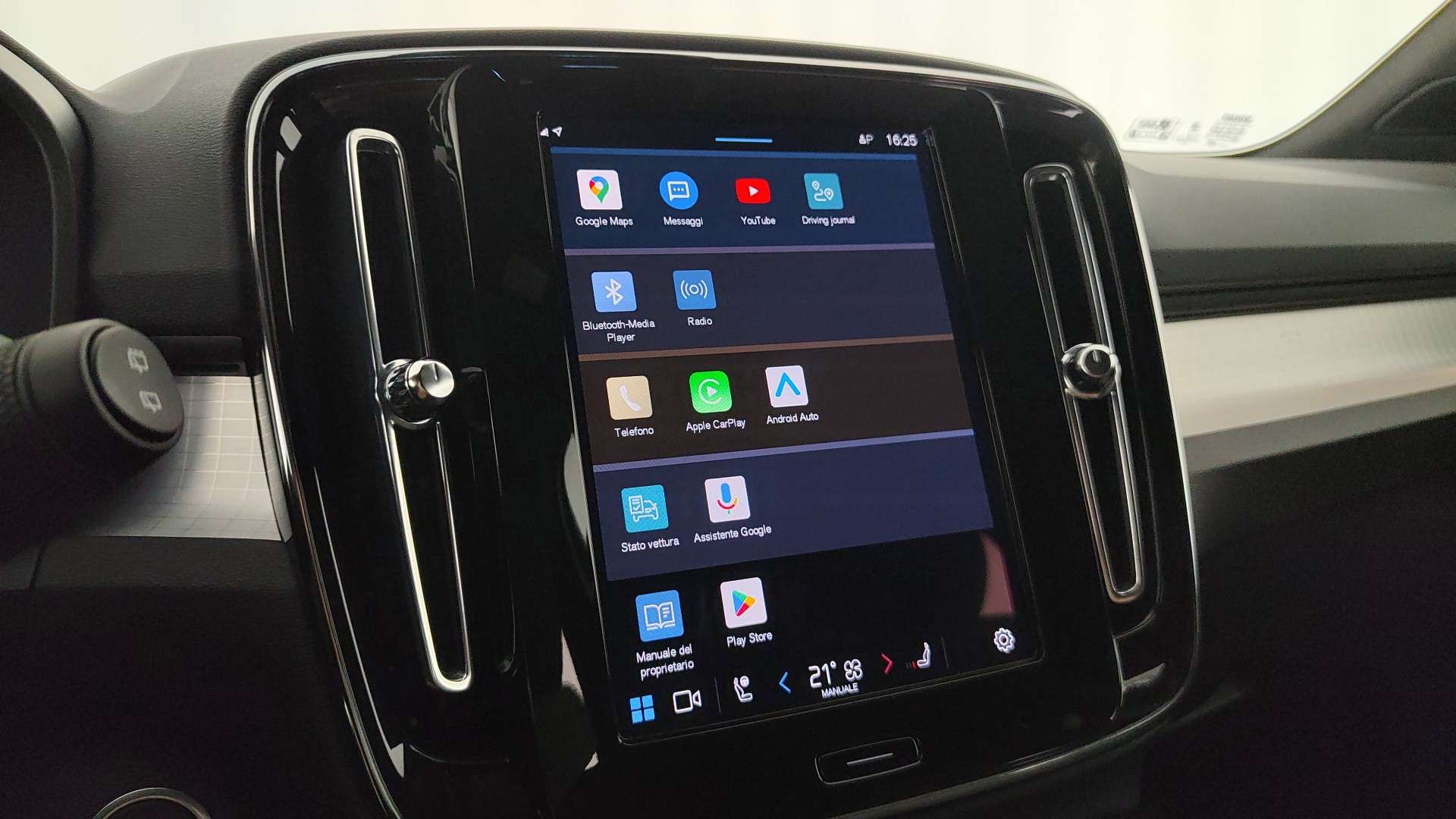 Volvo XC40 B3 Core - 2025 - Joinsteer - #13