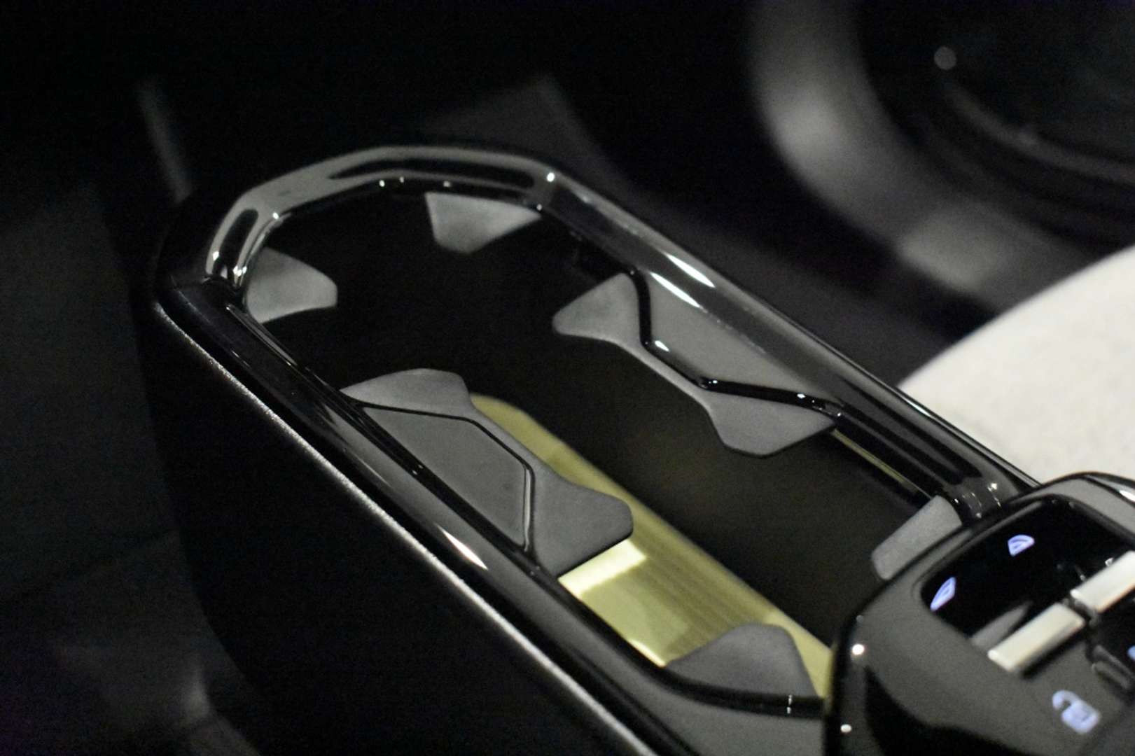 Volvo EX30 Twin Motor - 2025 - Joinsteer - #25