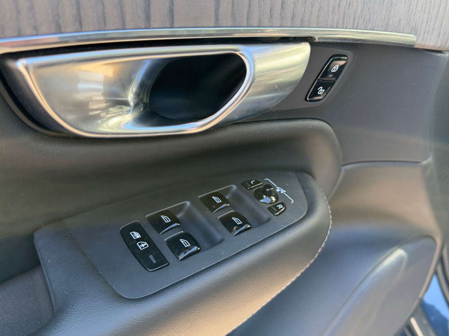 Volvo XC90 T8 Ultimate - 2023 - Joinsteer - #22