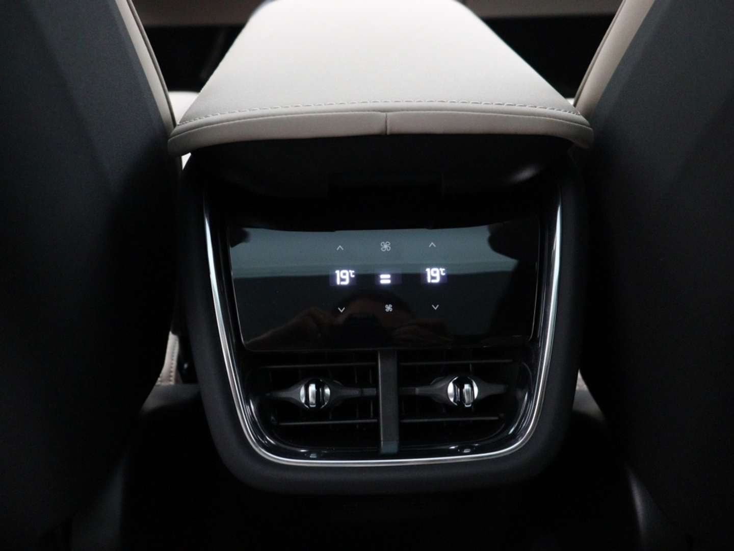 Volvo EX90 Twin Motor Plus - 2025 - Joinsteer - #33