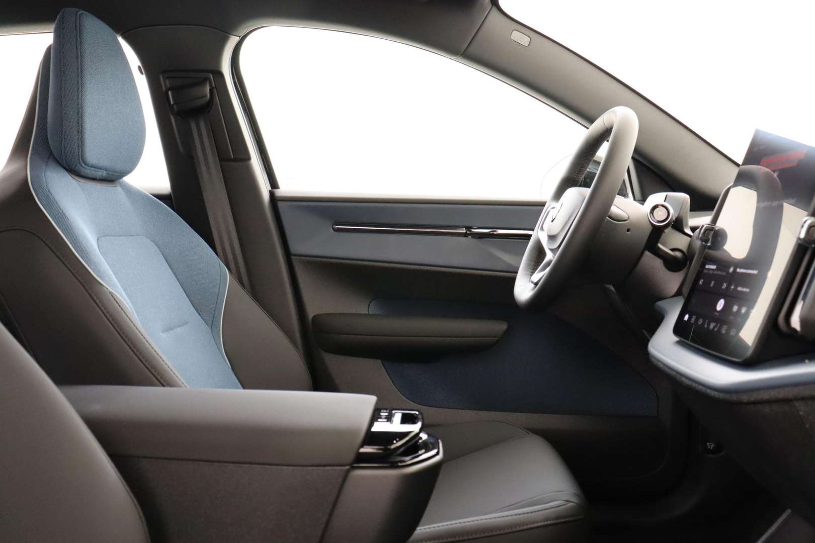 Volvo EX30 Single Motor Plus - 2026 - Joinsteer - #7