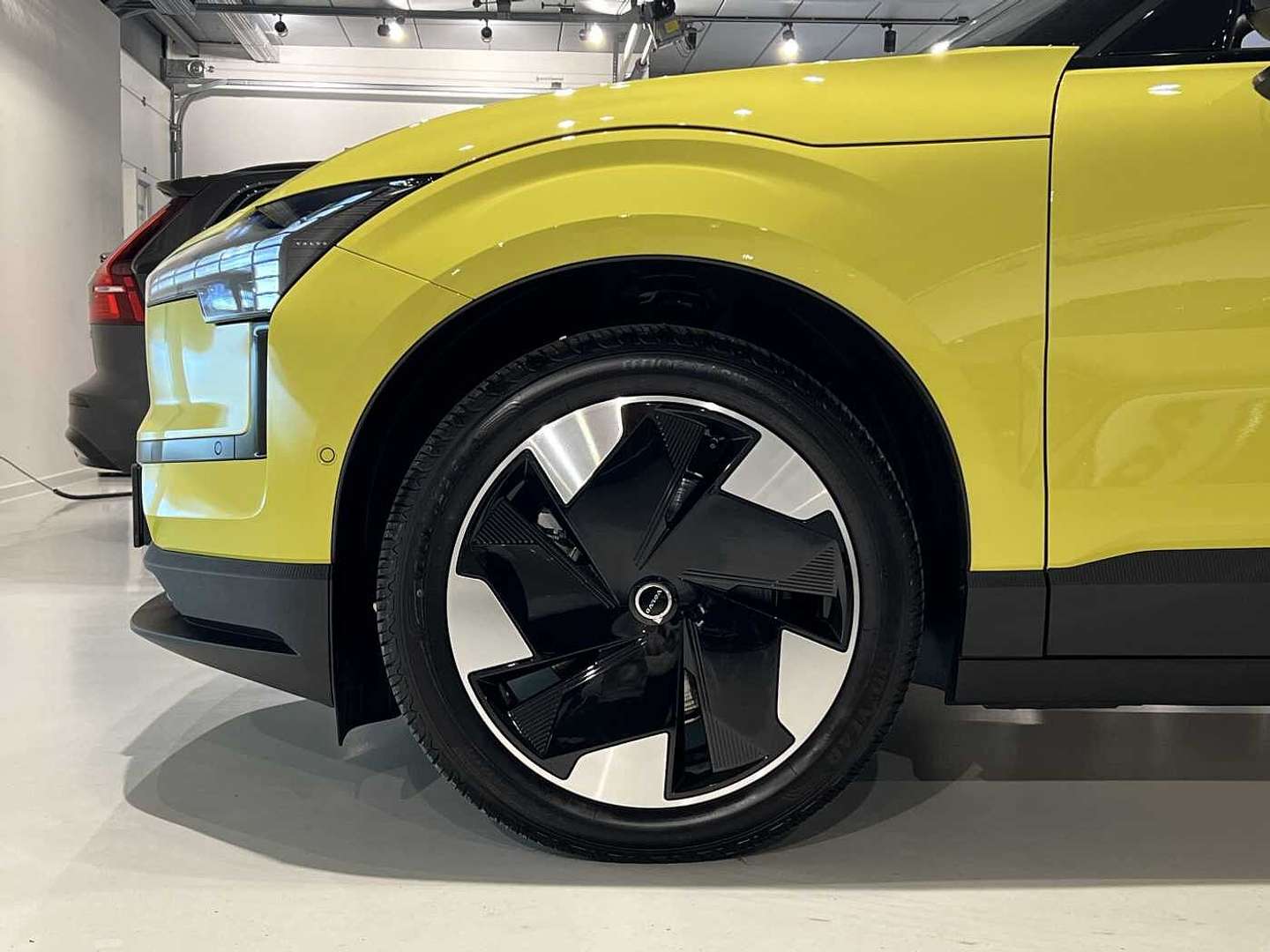 Volvo EX30 Ultra Extended Range - 2024 - Joinsteer - #3