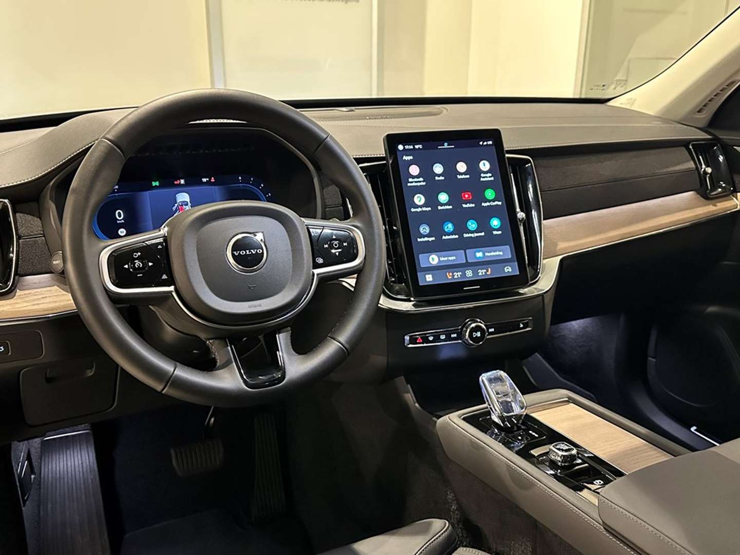 Volvo XC90 B5 Plus - 2025 - Joinsteer - #4