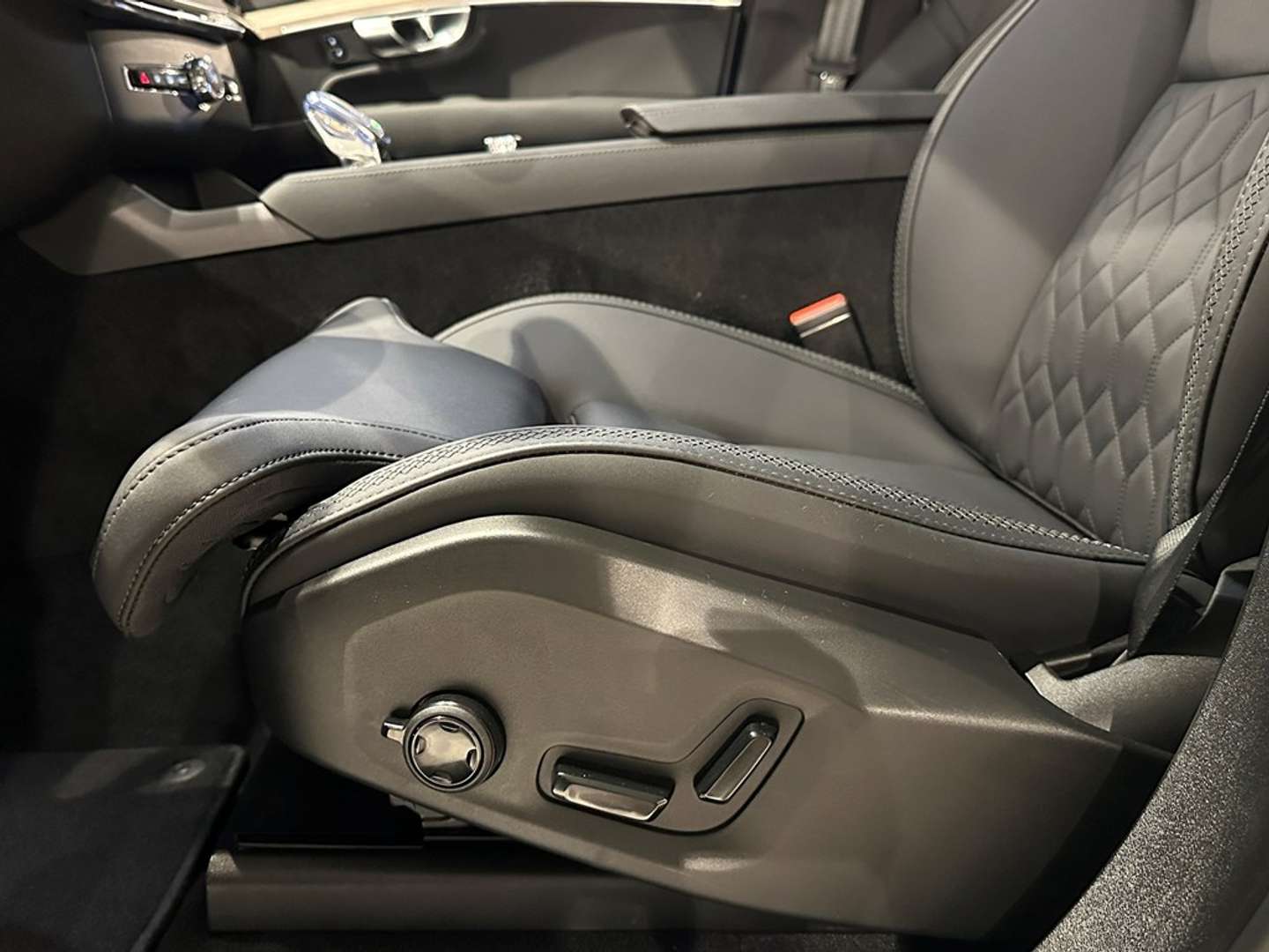 Volvo XC90 B5 Plus - 2025 - Joinsteer - #6