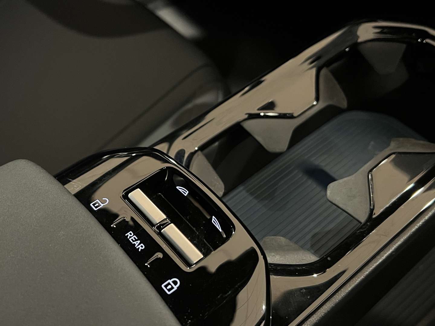 Volvo EX30 Single Motor Plus - 2025 - Joinsteer - #17