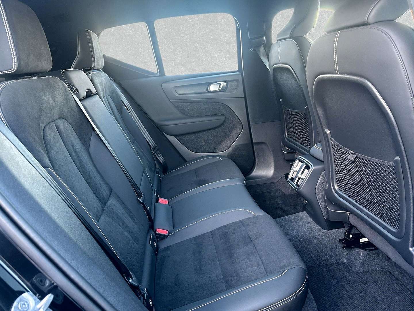 Volvo XC40 B4 Plus - 2023 - Joinsteer - #4