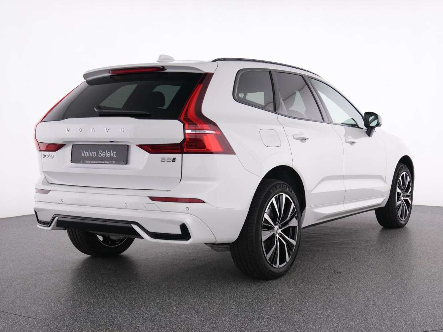 Volvo XC60 B5 Plus - 2024 - Joinsteer - #2