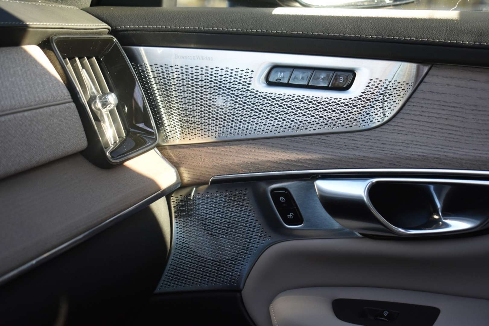 Volvo XC90 T8 - 2025 - Joinsteer - #30