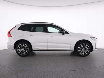 Volvo XC60 B5 Plus — photo 9