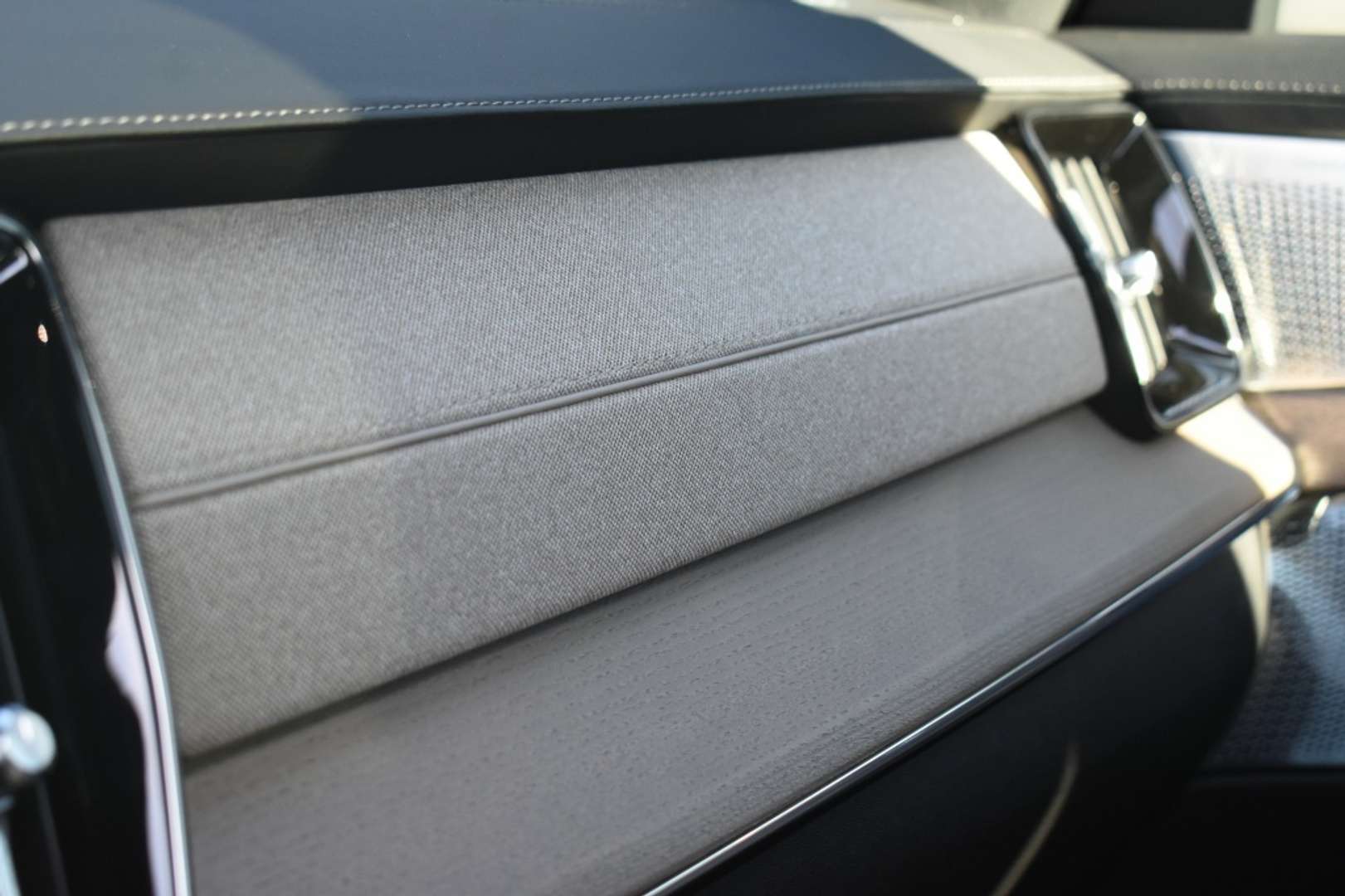 Volvo XC90 T8 - 2025 - Joinsteer - #34