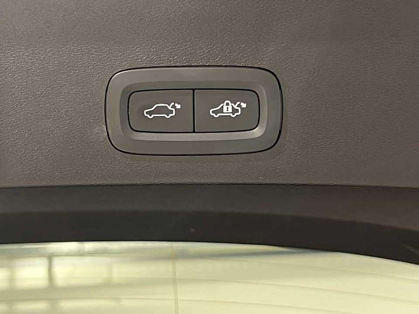 Volvo XC40 B3 - 2024 - Joinsteer - #11