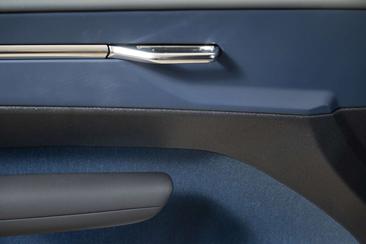 Volvo EX30 Recharge Plus — photo 16