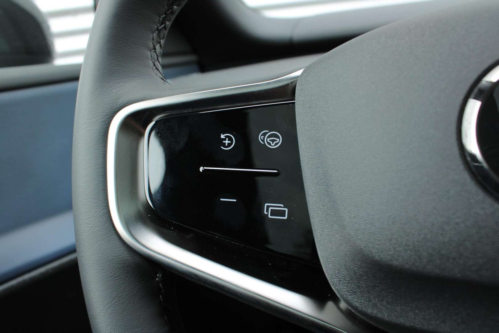 Volvo EX30 Single Motor Plus - 2025 - Joinsteer - #10